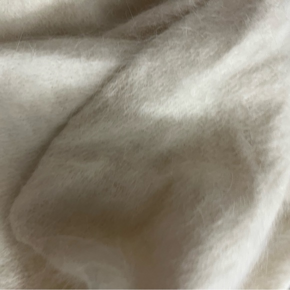 Kathleen for Sweet Herb Angora Scarf Hat and hand warmer - Picture 6 of 7